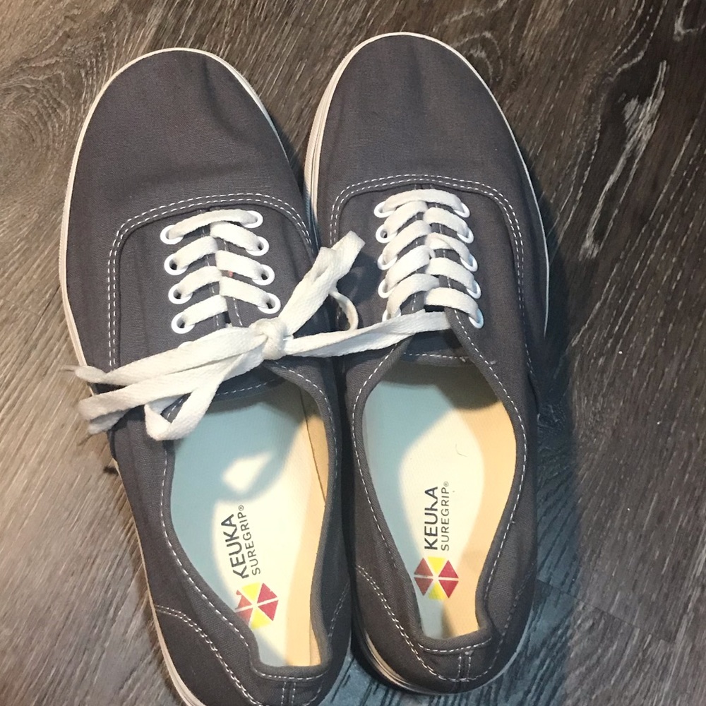 Grey boat non skid sneakers